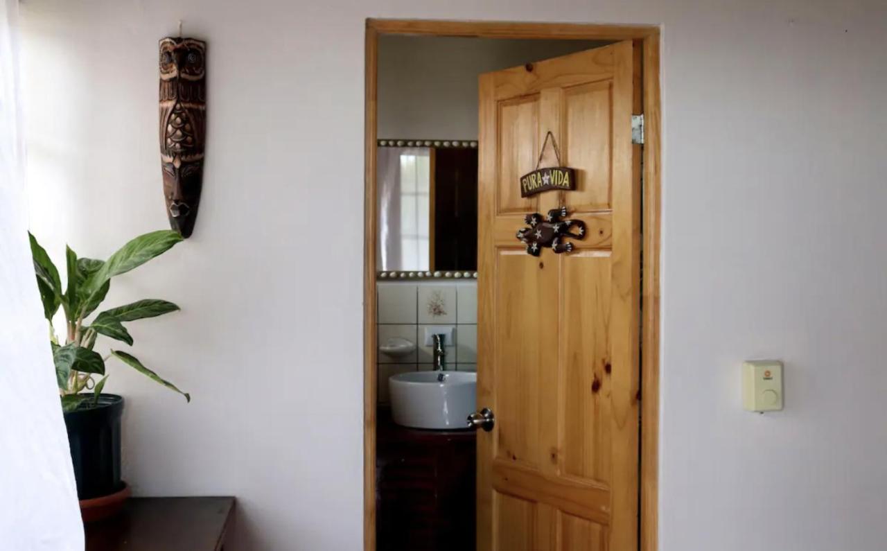 Bed and Breakfast Casa Geraldo Мануель-Антоніо Екстер'єр фото