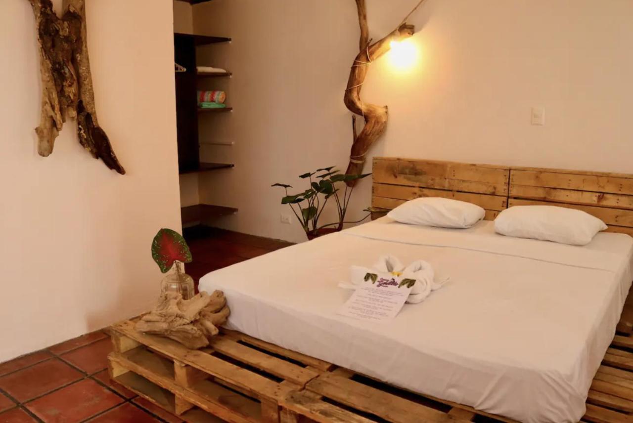 Bed and Breakfast Casa Geraldo Мануель-Антоніо Екстер'єр фото